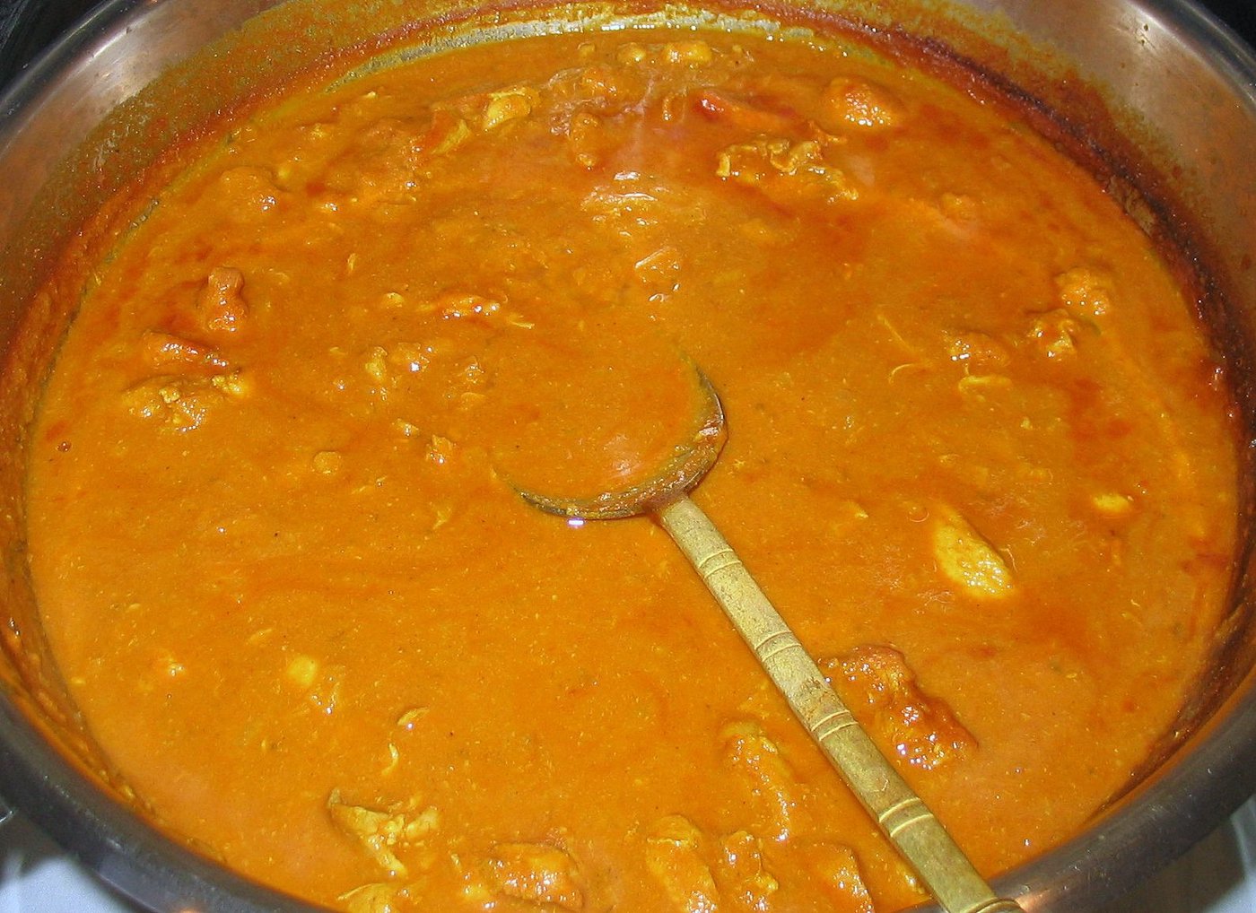 Köri Soslu Tavuk Tarifi: Evde Kolay Curry Tavuk